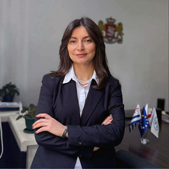ნინო დოლიძე (EN)